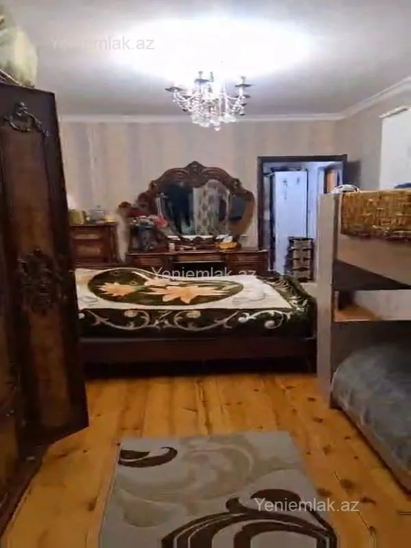 Satılır 2 otaqlı köhnə tikili 37 m²
