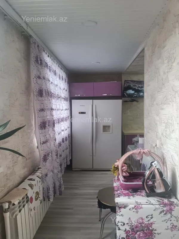 Satılır 4 otaqlı köhnə tikili 72 m²