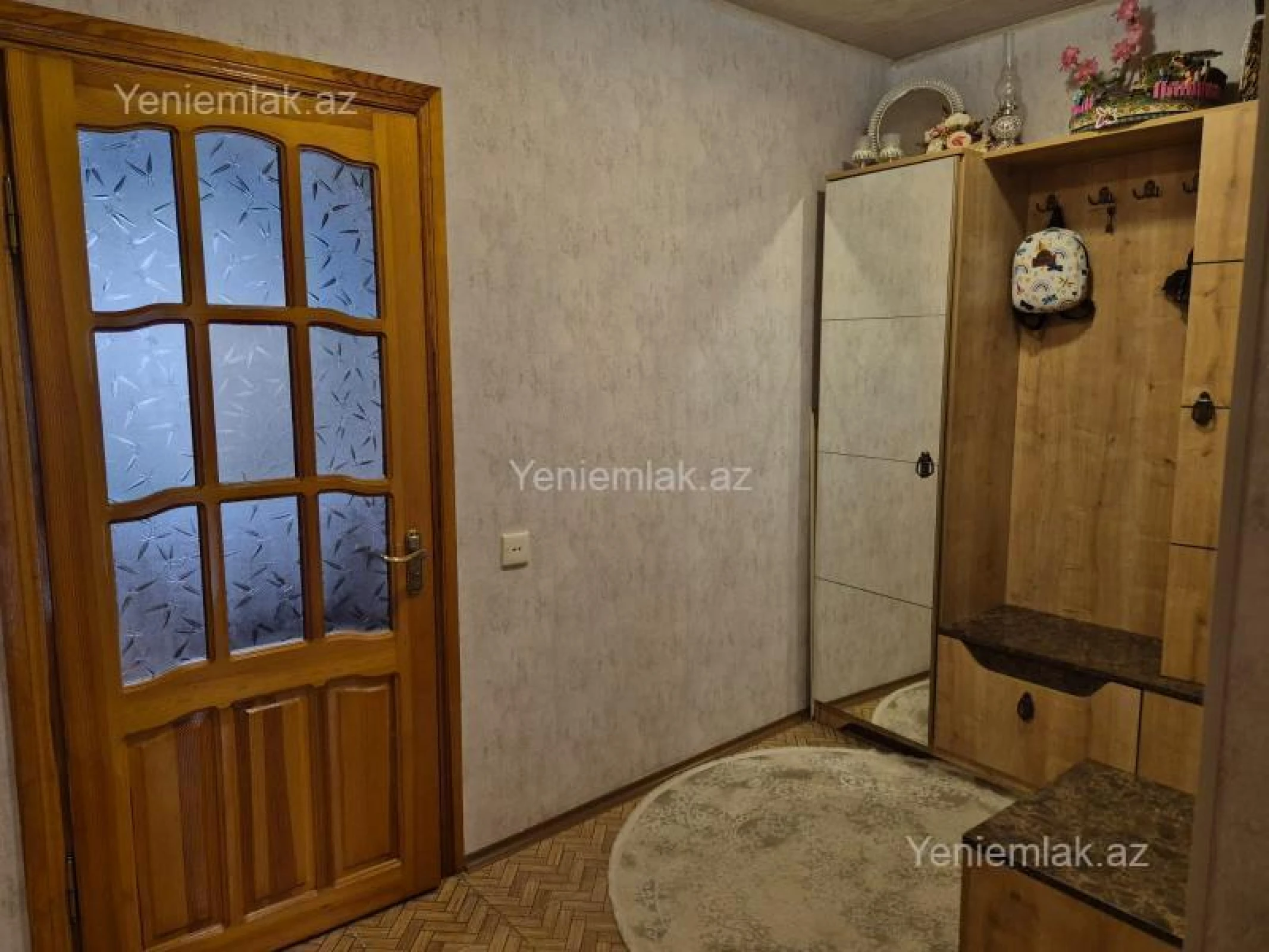 Satılır 2 otaqlı köhnə tikili 55 m²