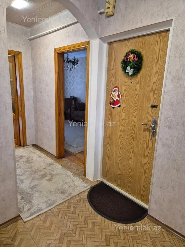 Satılır 2 otaqlı köhnə tikili 55 m²