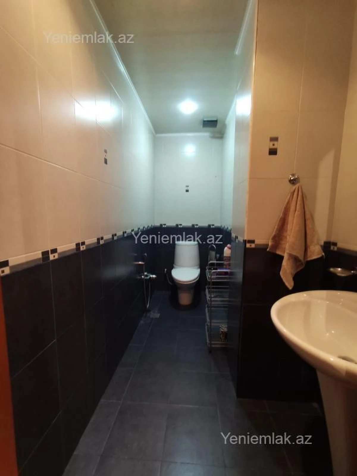 Satılır 4 otaqlı yeni tikili 155 m²