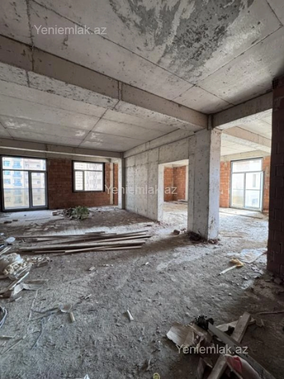 Satılır 4 otaqlı yeni tikili 144 m²