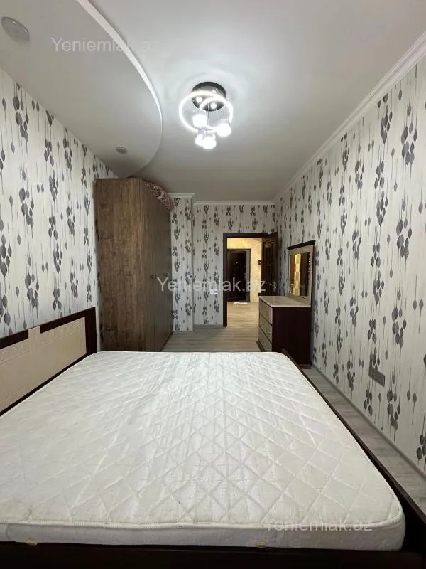 Satılır 2 otaqlı yeni tikili 70 m²