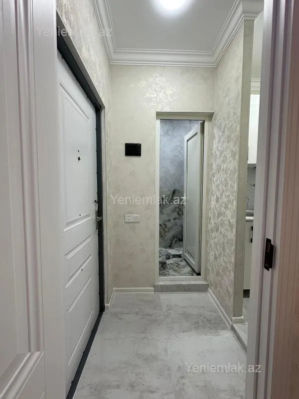 Satılır 2 otaqlı köhnə tikili 40 m²