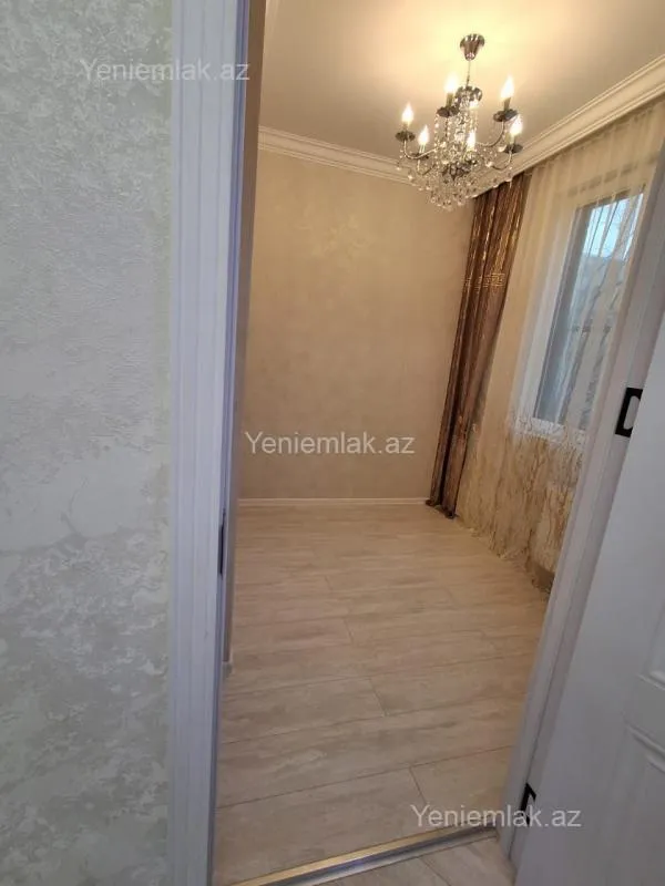 Satılır 2 otaqlı köhnə tikili 40 m²