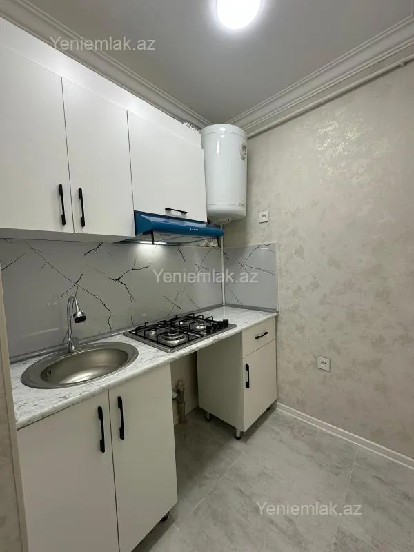 Satılır 2 otaqlı köhnə tikili 40 m²