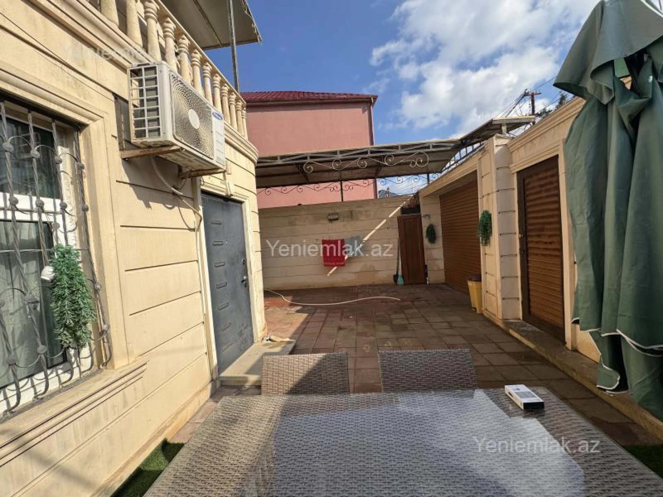 Satılır 5 otaqlı həyət evi 150 m²