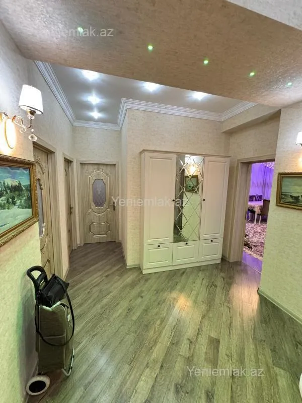 Satılır 4 otaqlı yeni tikili 126 m²