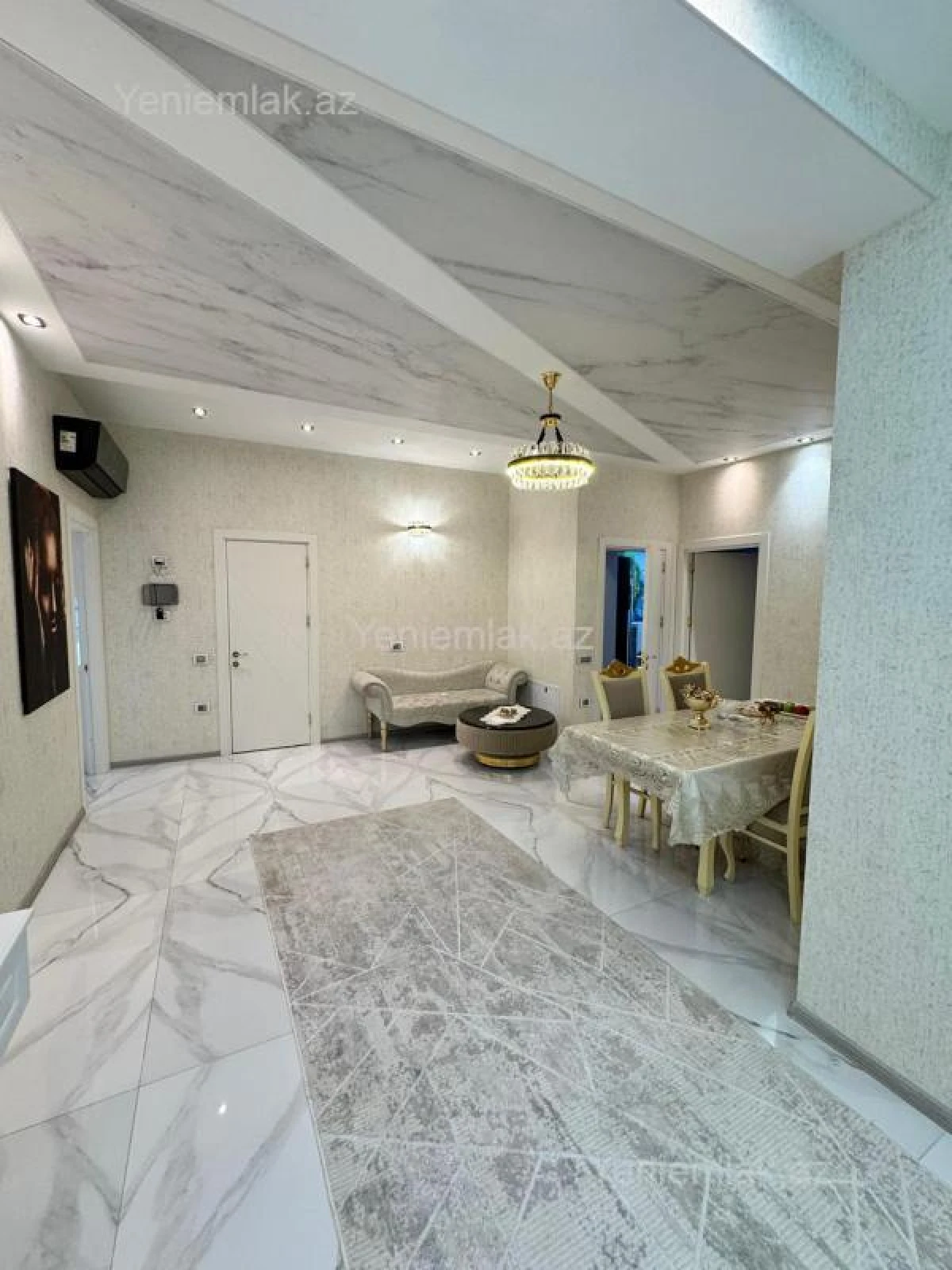 Satılır 3 otaqlı yeni tikili 127 m²