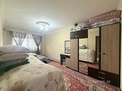 Satılır 3 otaqlı köhnə tikili 76 m²