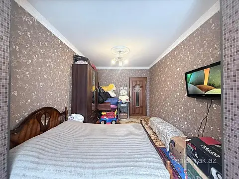 Satılır 3 otaqlı köhnə tikili 76 m²