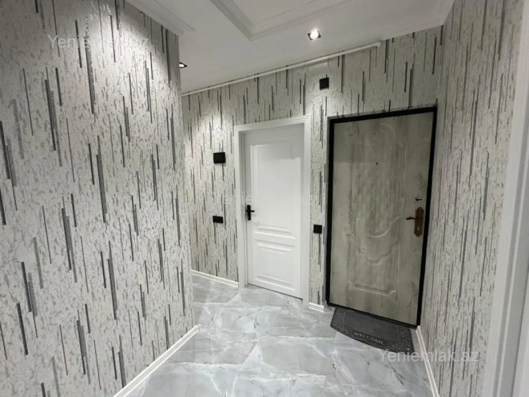 Satılır 2 otaqlı köhnə tikili 65 m²