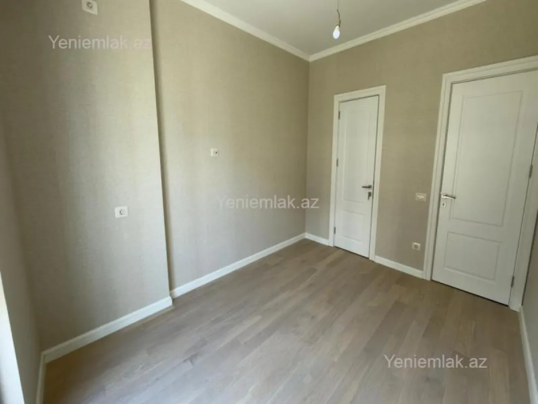 Satılır 3 otaqlı yeni tikili 83 m²