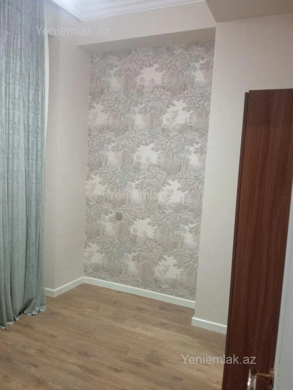 Satılır 3 otaqlı yeni tikili 82 m²