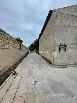 Satılır 6 otaqlı həyət evi 220 m²