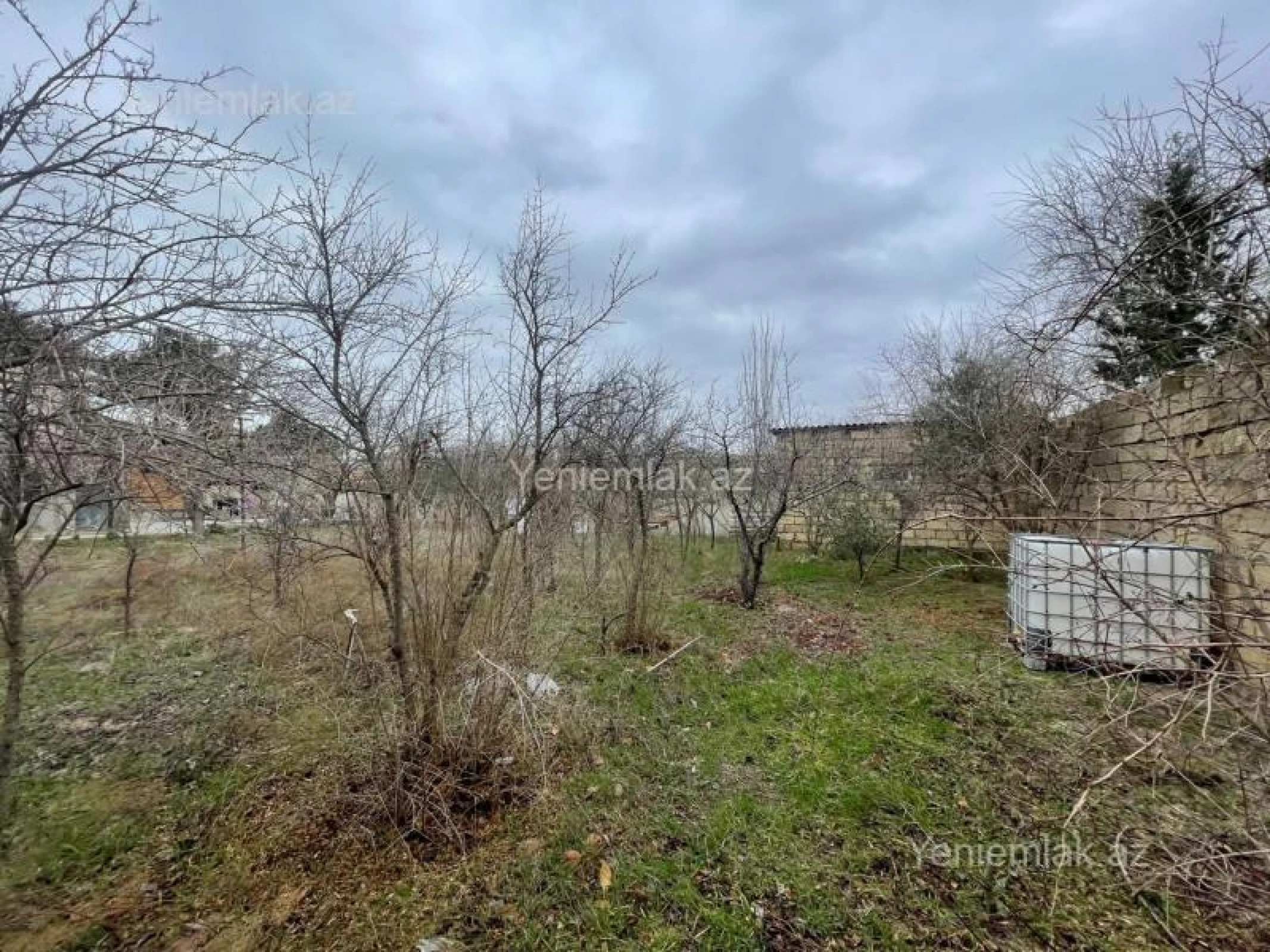 Satılır 6 otaqlı həyət evi 220 m²