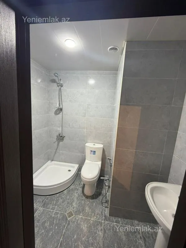 Satılır 4 otaqlı yeni tikili 100 m²