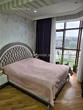 Satılır 3 otaqlı yeni tikili 88 m²