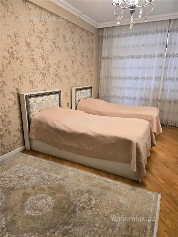 Satılır 3 otaqlı yeni tikili 88 m²