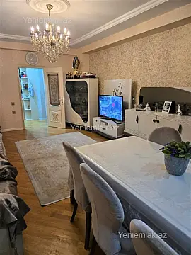 Satılır 3 otaqlı yeni tikili 88 m²