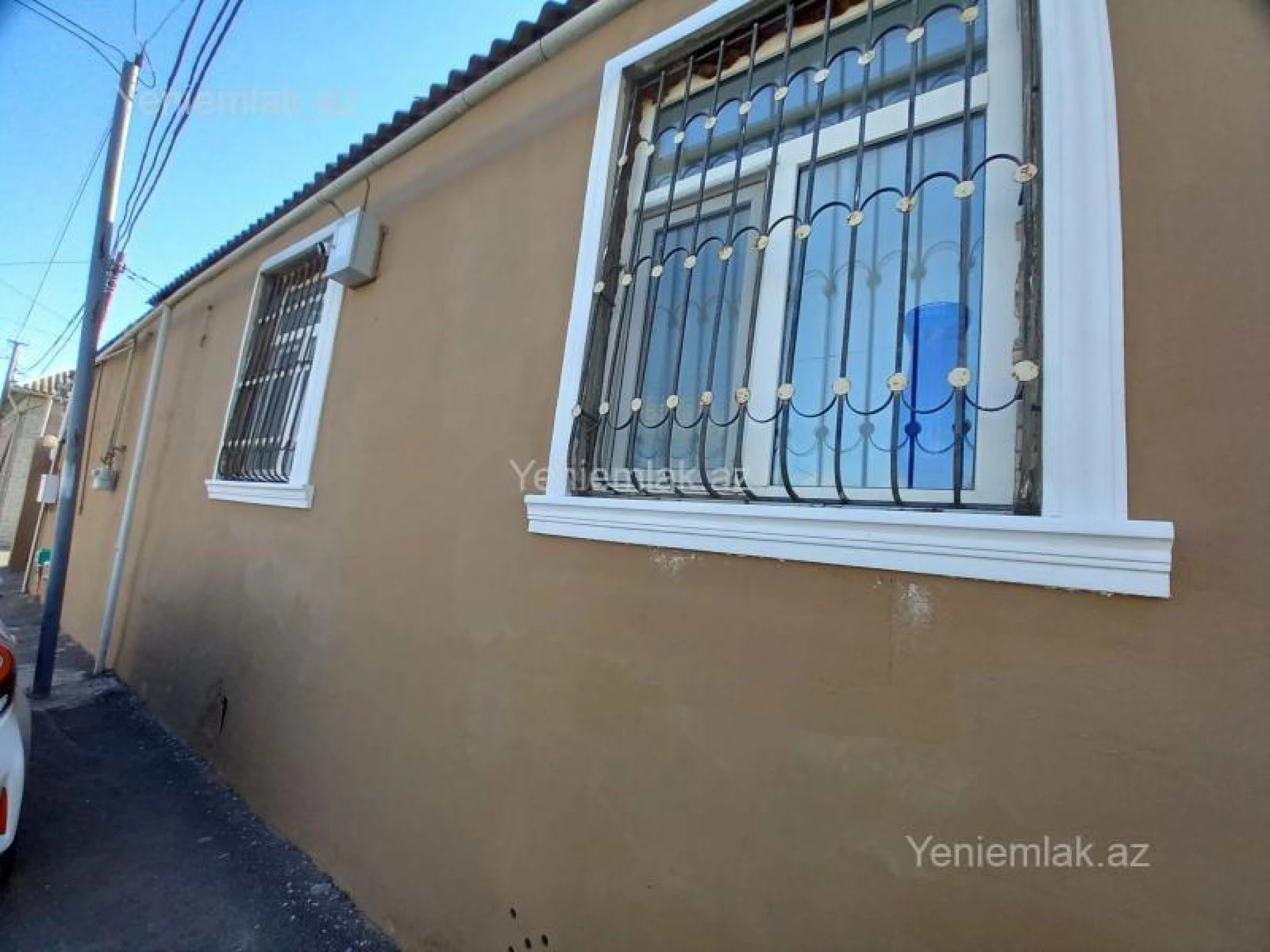 Satılır 5 otaqlı həyət evi 140 m²
