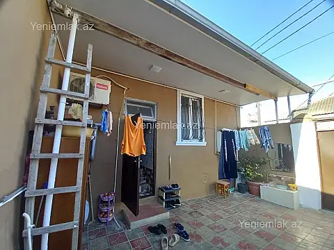 Satılır 5 otaqlı həyət evi 140 m²