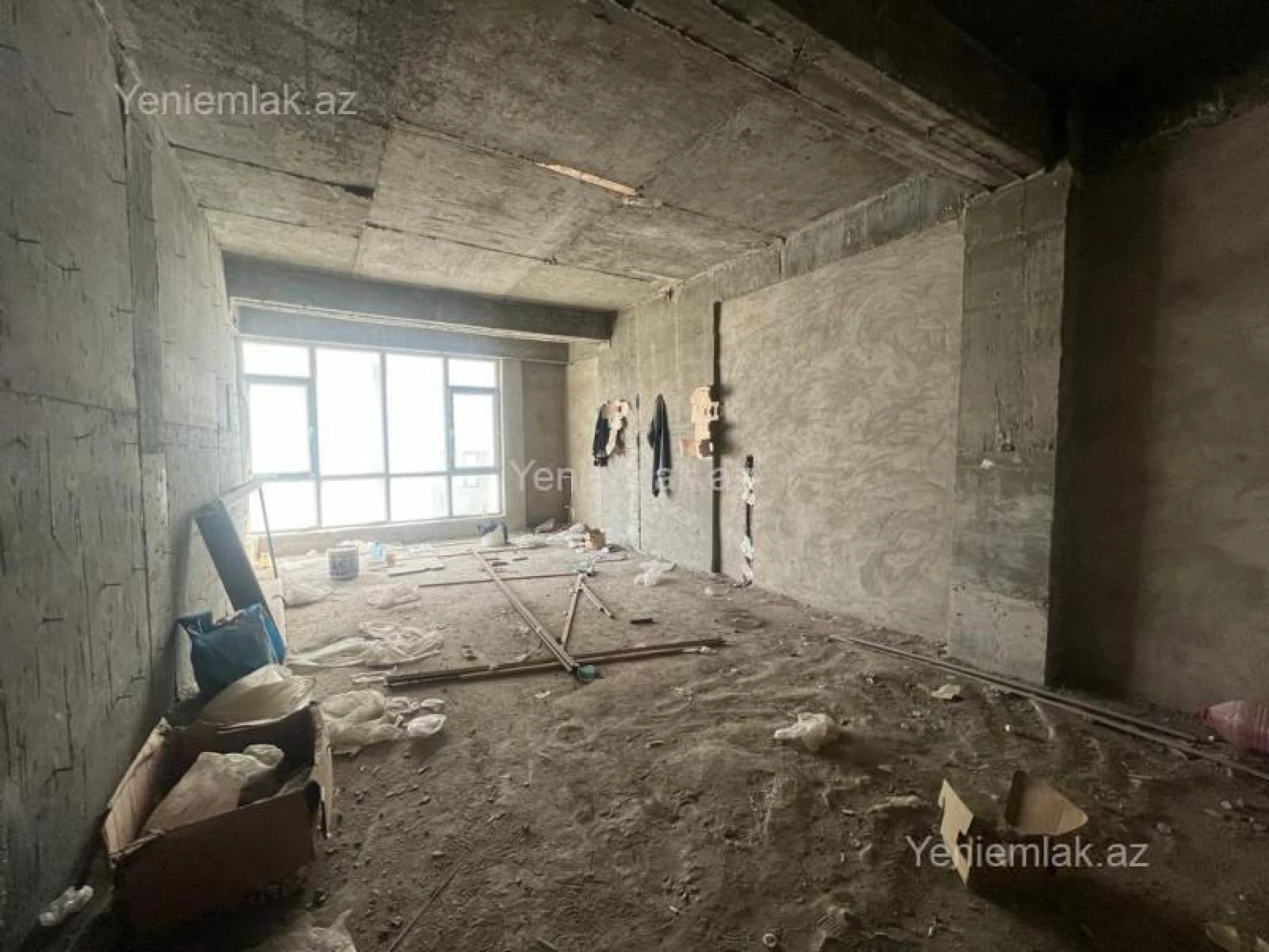 Satılır 3 otaqlı yeni tikili 136 m²