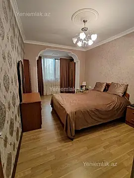 Satılır 3 otaqlı köhnə tikili 70 m²