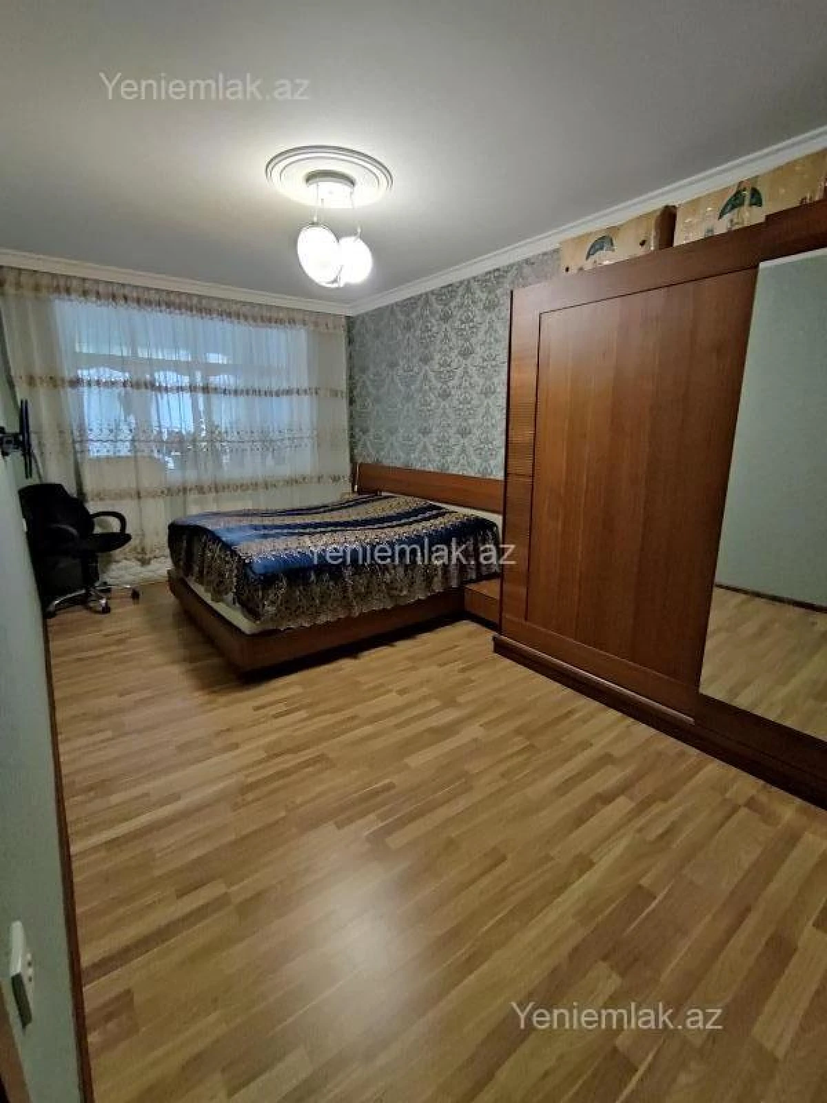 Satılır 3 otaqlı köhnə tikili 70 m²