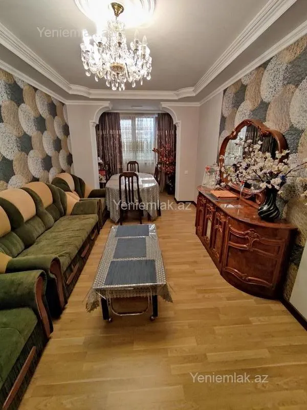 Satılır 3 otaqlı köhnə tikili 70 m²