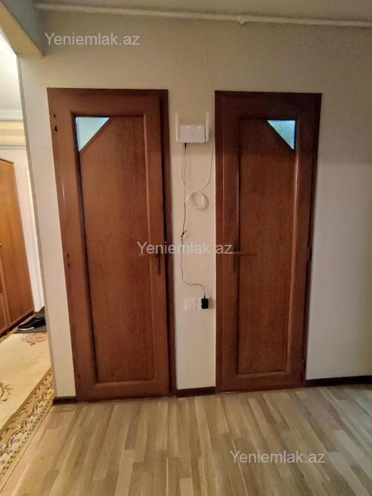 Satılır 3 otaqlı köhnə tikili 70 m²