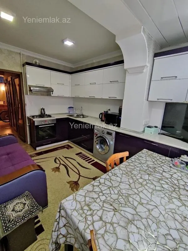 Satılır 3 otaqlı köhnə tikili 70 m²