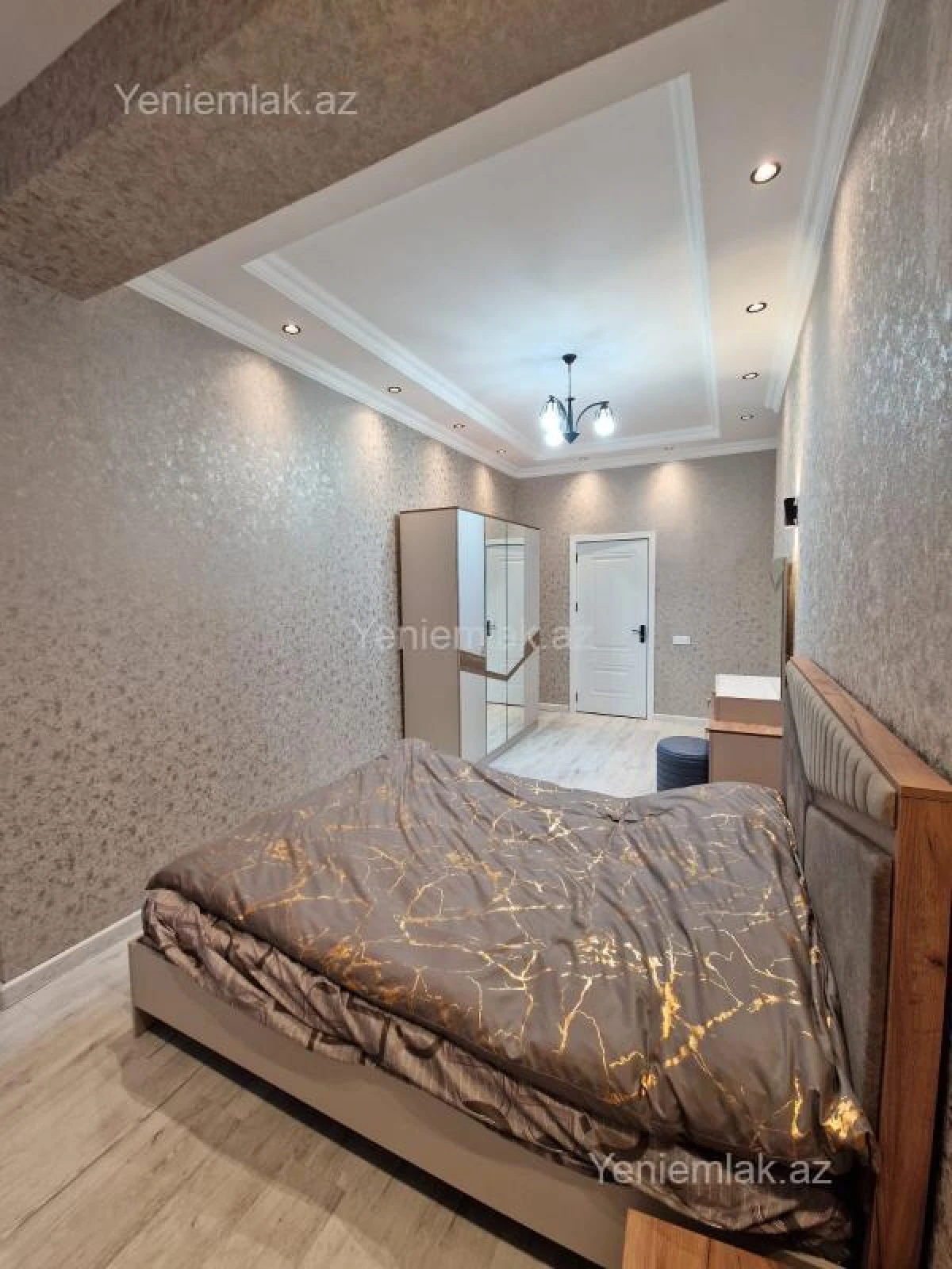 Satılır 3 otaqlı yeni tikili 107 m²