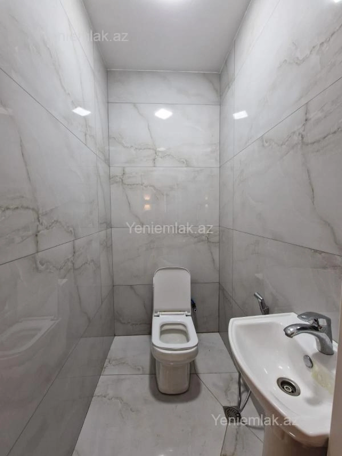 Satılır 3 otaqlı yeni tikili 107 m²