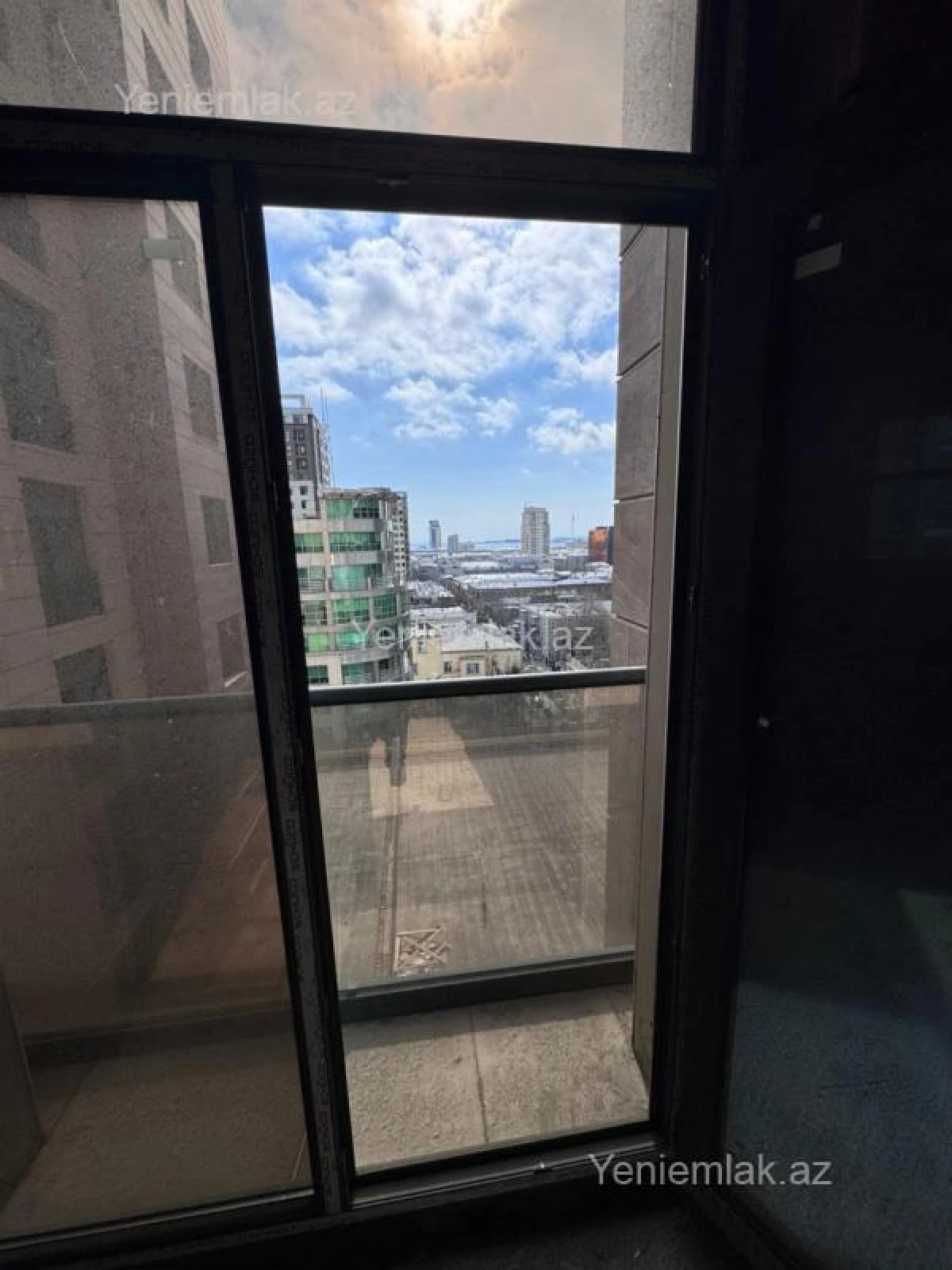 Satılır 4 otaqlı yeni tikili 143 m²