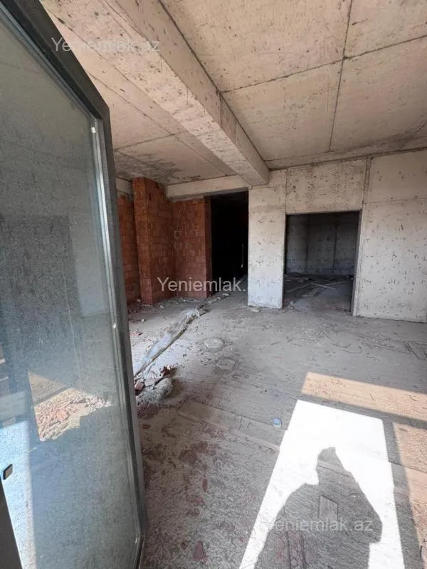 Satılır 4 otaqlı yeni tikili 143 m²