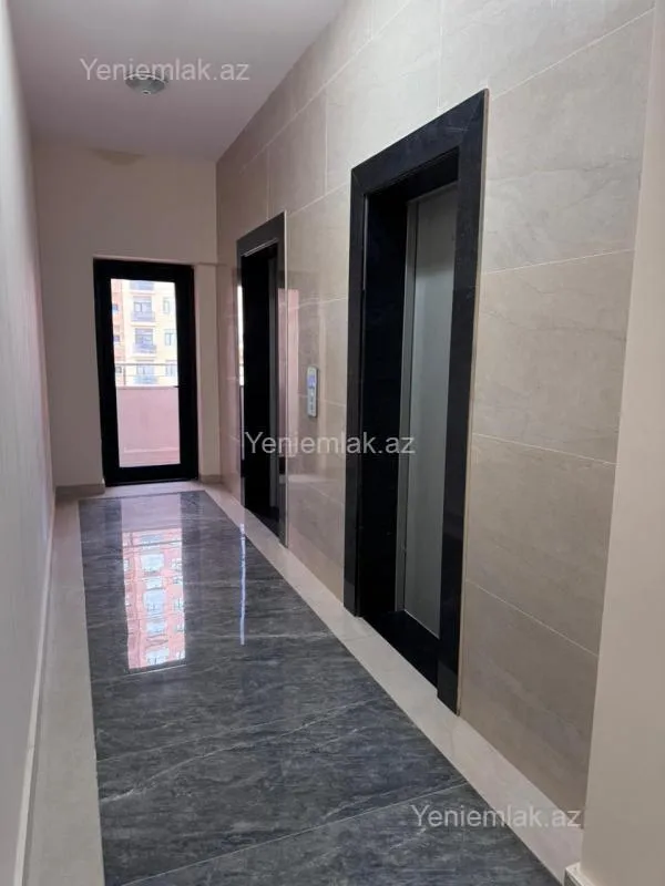 Satılır 4 otaqlı yeni tikili 143 m²