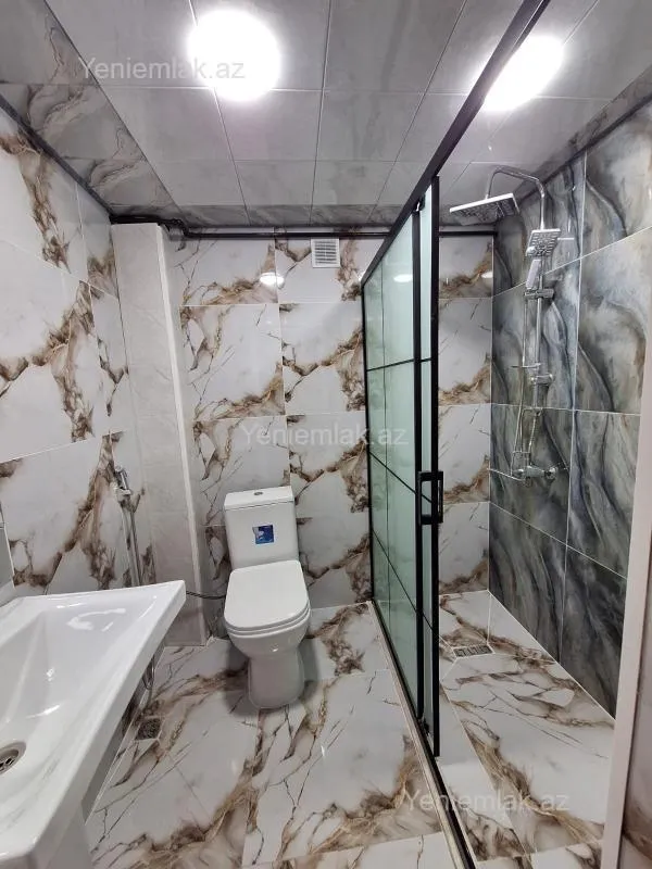 Satılır 2 otaqlı köhnə tikili 50 m²