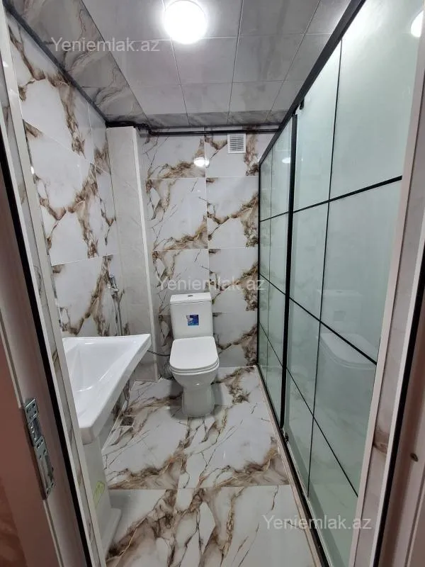 Satılır 2 otaqlı köhnə tikili 50 m²
