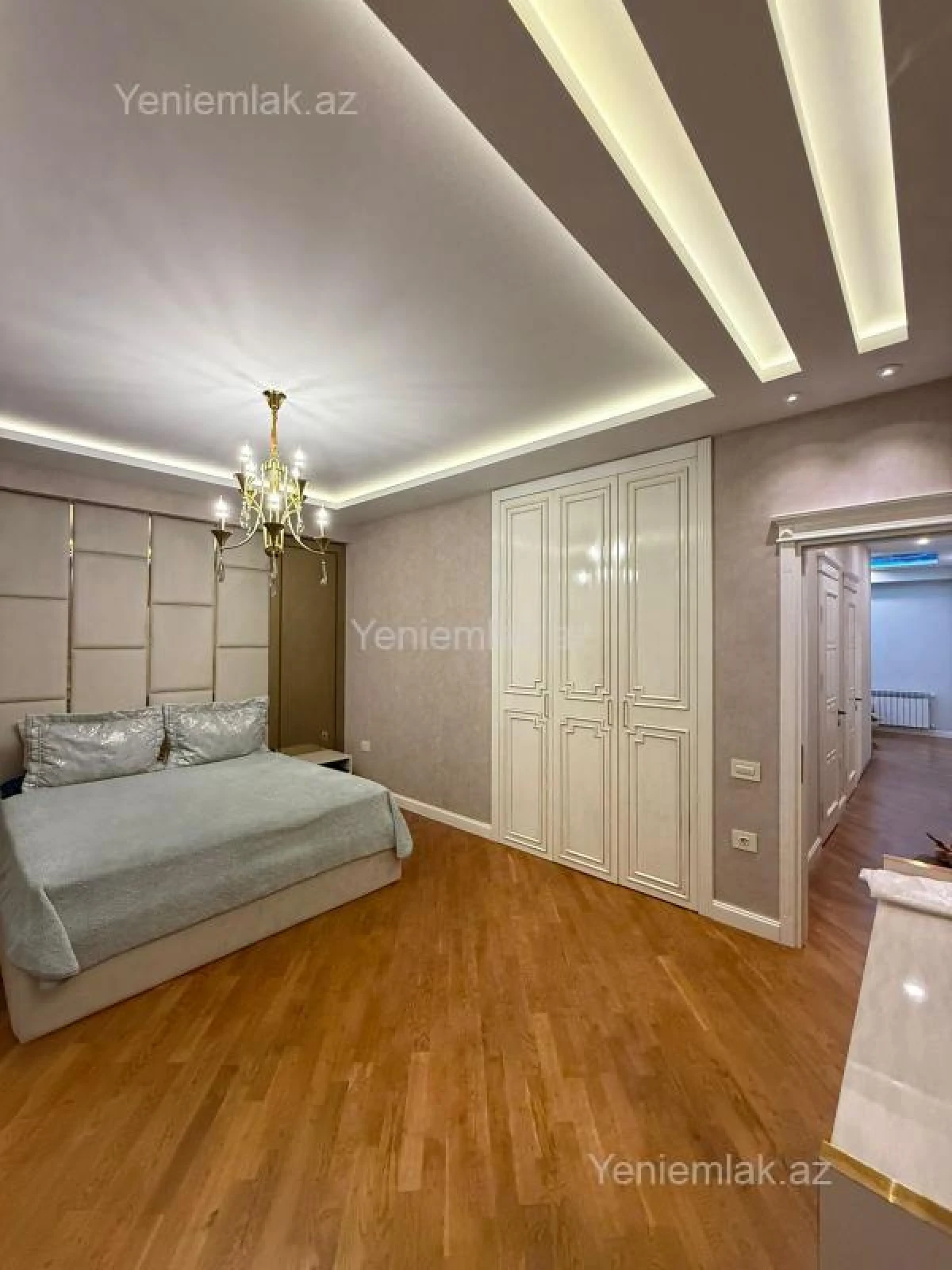 Satılır 3 otaqlı yeni tikili 136 m²