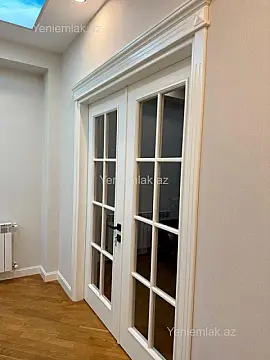 Satılır 3 otaqlı yeni tikili 136 m²