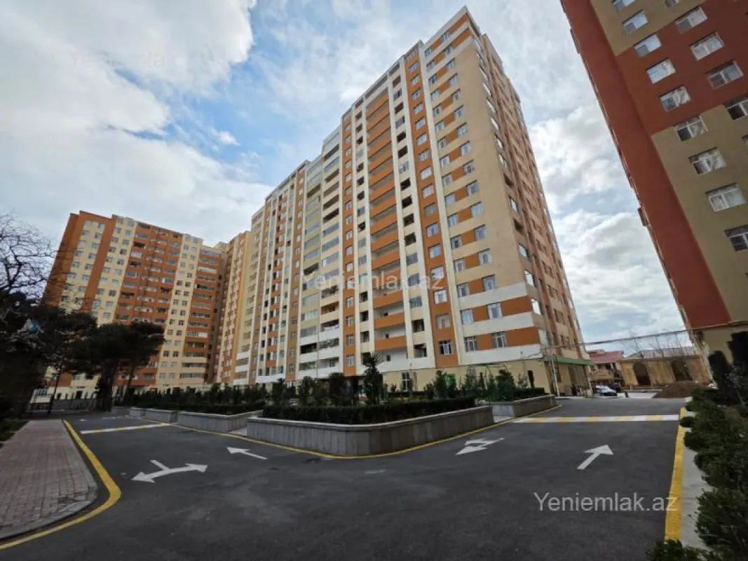 Satılır 3 otaqlı yeni tikili 79 m²