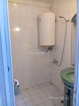 Satılır 2 otaqlı köhnə tikili 51 m²
