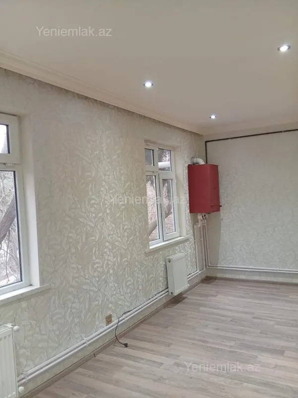 Satılır 2 otaqlı köhnə tikili 51 m²