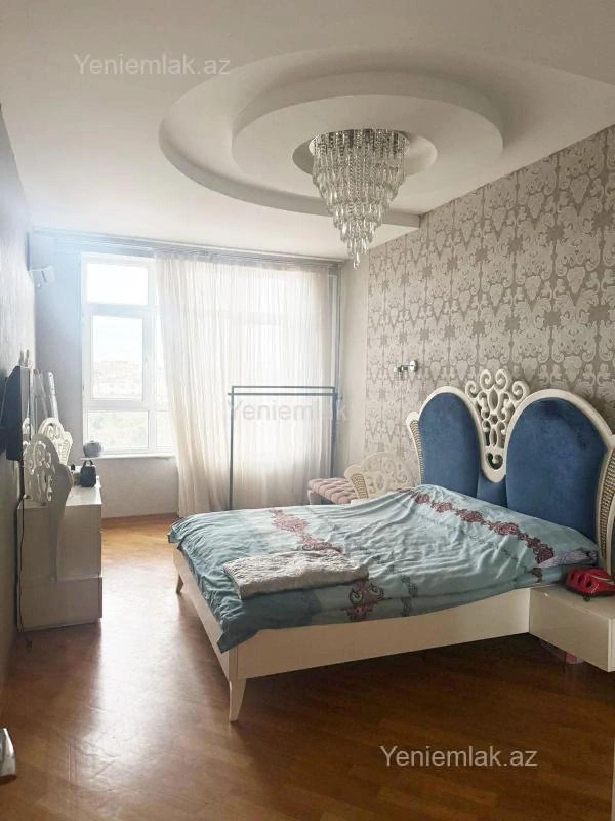 Satılır 3 otaqlı yeni tikili 90 m²