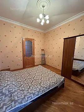 Satılır 3 otaqlı köhnə tikili 72 m²