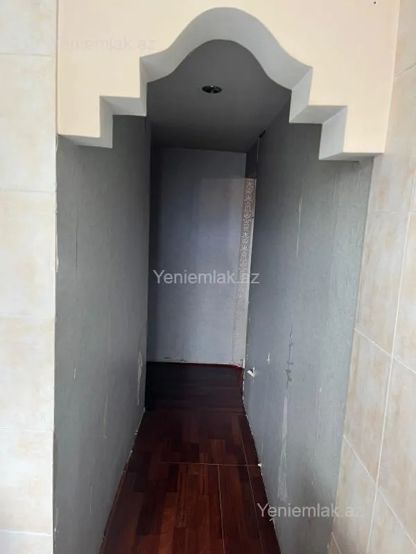 Satılır 2 otaqlı köhnə tikili 48 m²