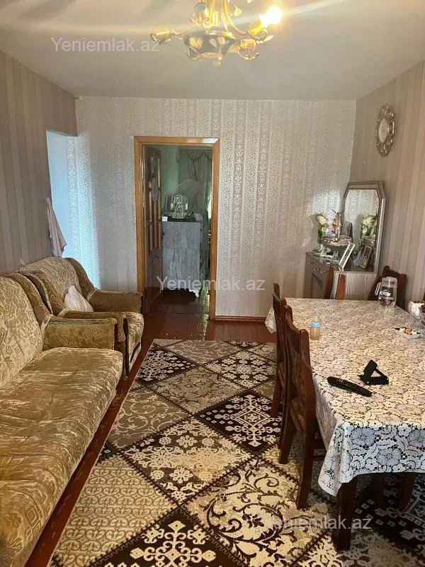 Satılır 2 otaqlı köhnə tikili 48 m²