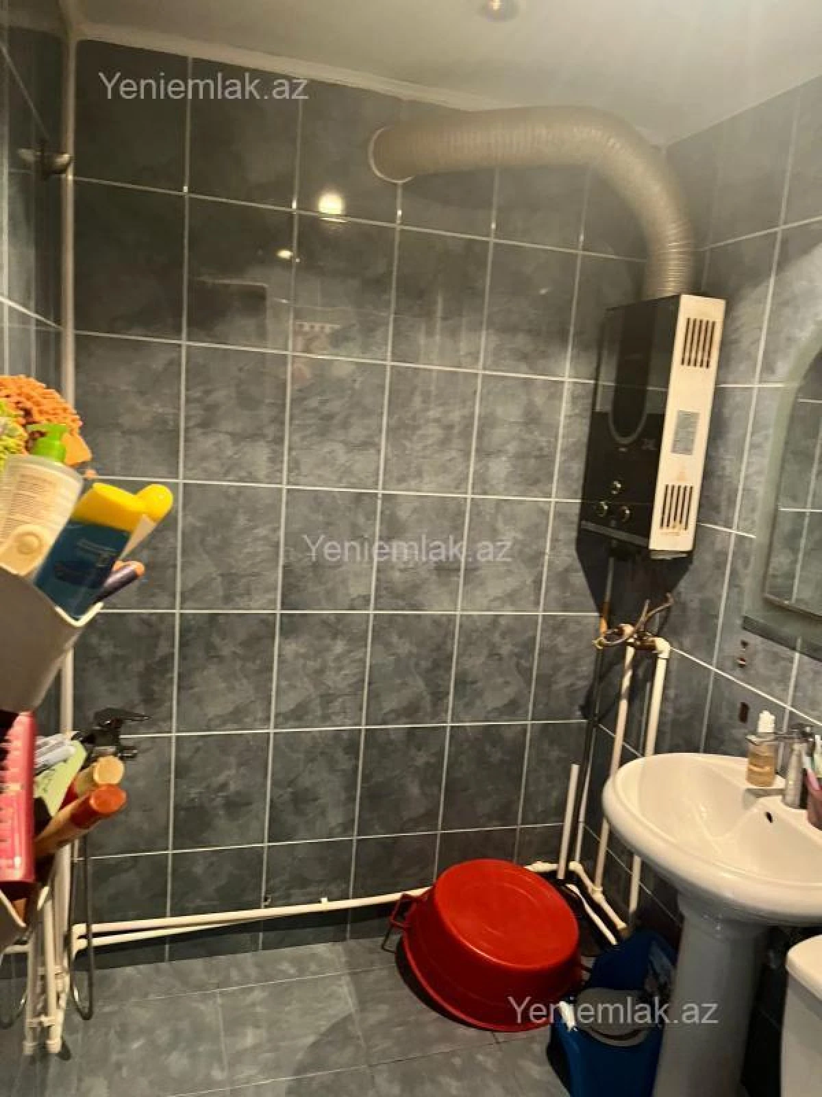 Satılır 2 otaqlı köhnə tikili 48 m²