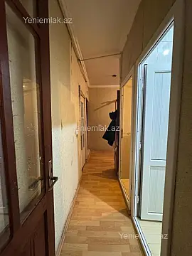 Satılır 2 otaqlı köhnə tikili 65 m²
